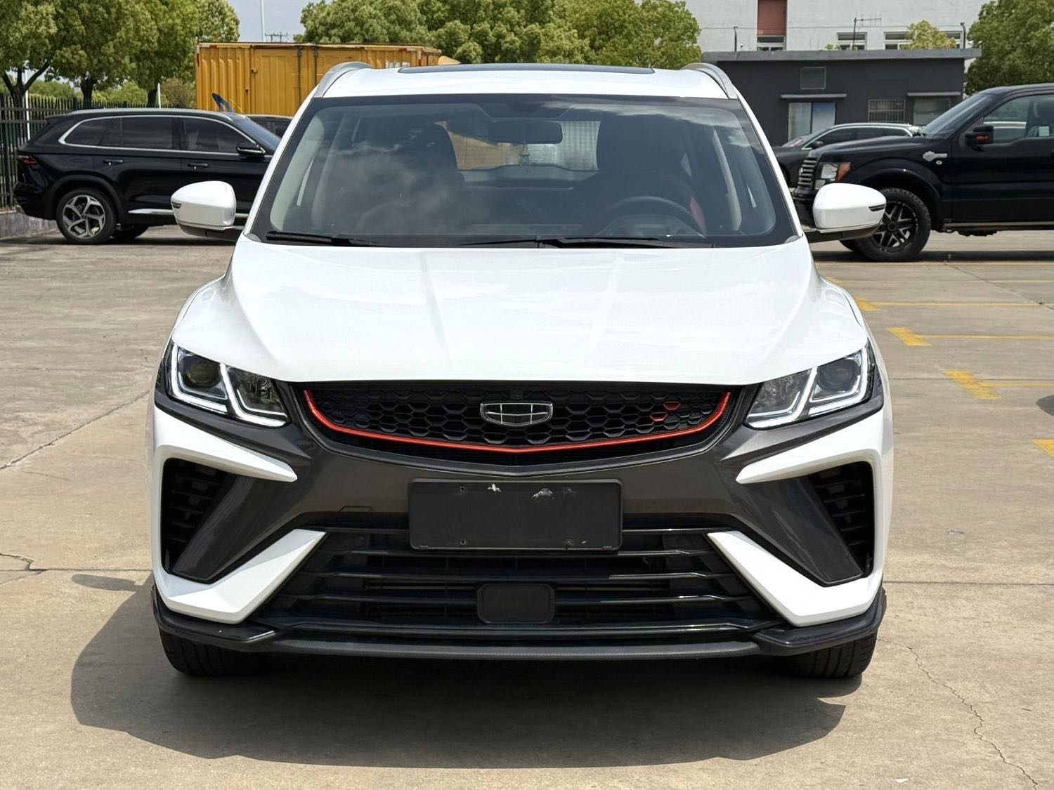GEELY Coolray 2023 #2 GEELY Coolray 2023 car image #2