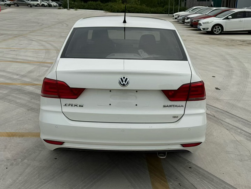 Volkswagen Santana 2018 car image #5