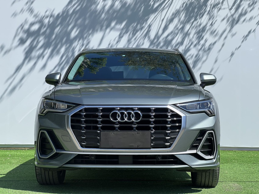 Audi Q3 2023 #2 Audi Q3 2023 car image #2
