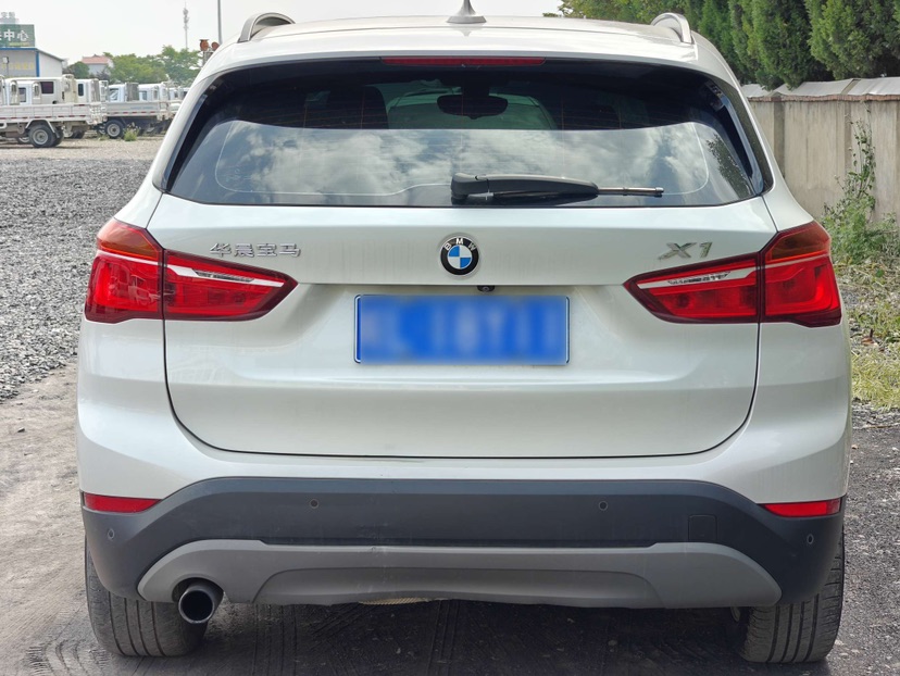BMW X1 2017 #5 BMW X1 2017 car image #5