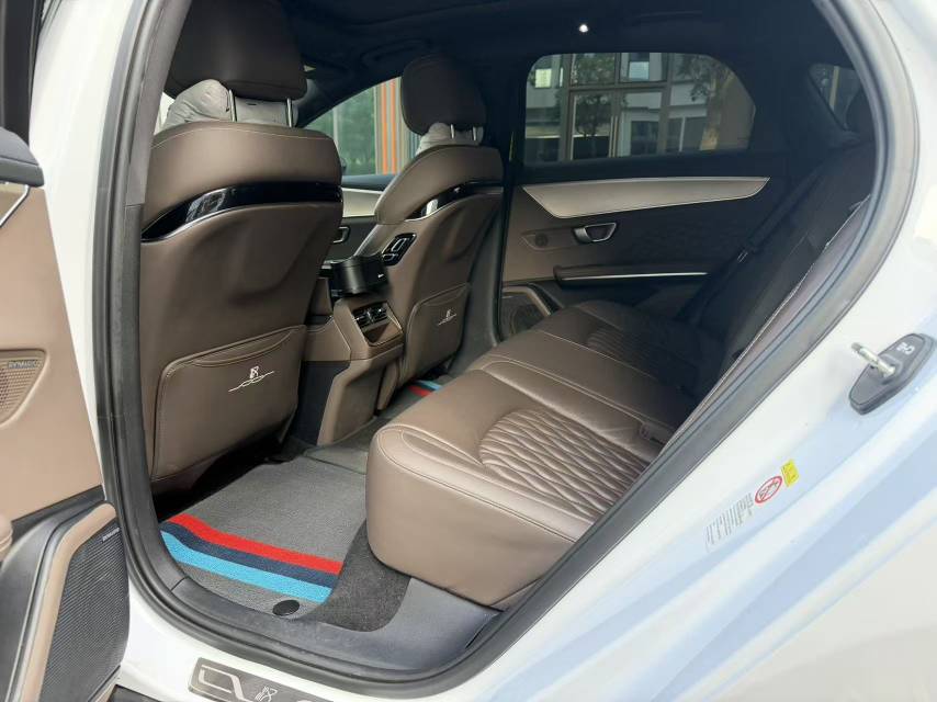 BYD Han 2024 #3 BYD Han 2024 car image #3
