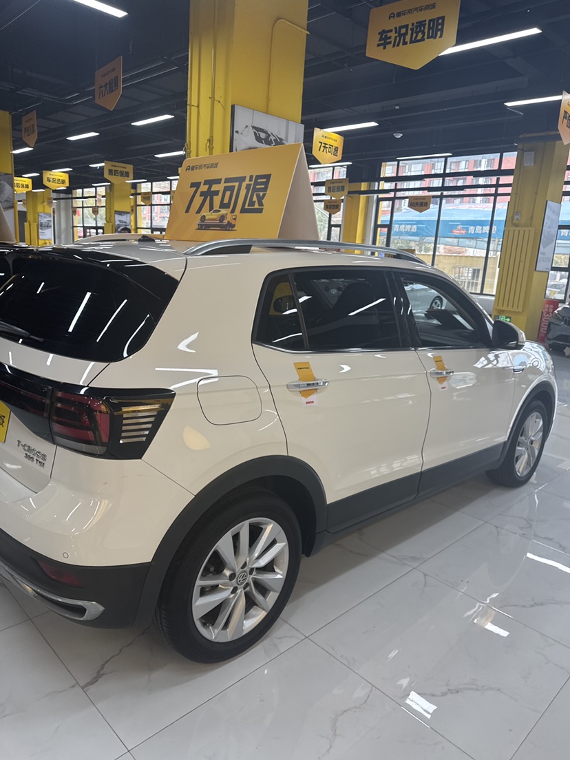 Volkswagen T-Cross 2021 car image #6