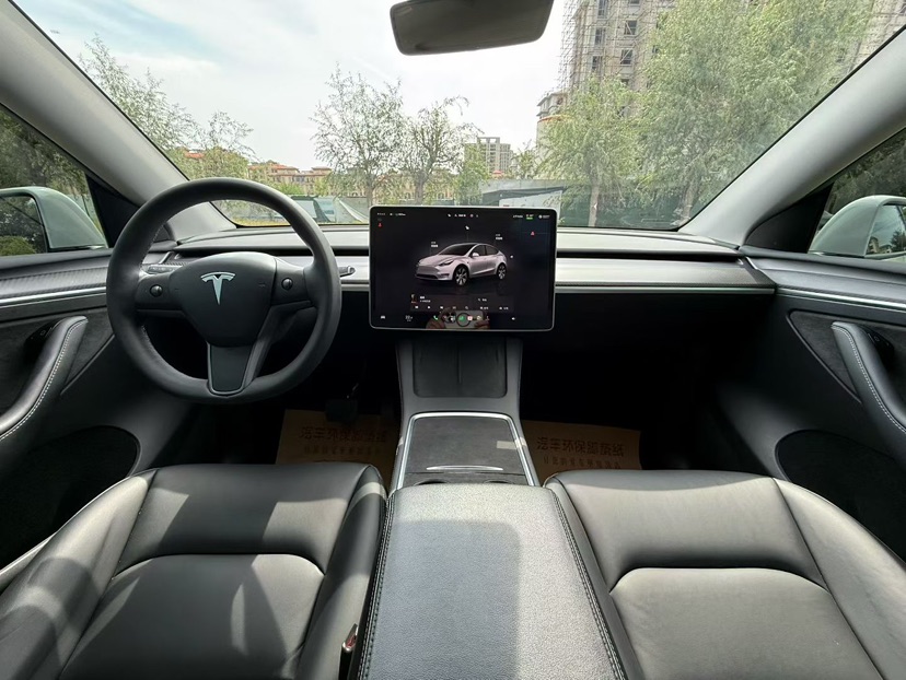 Tesla Model Y 2022 #8 Tesla Model Y 2022 car image #8