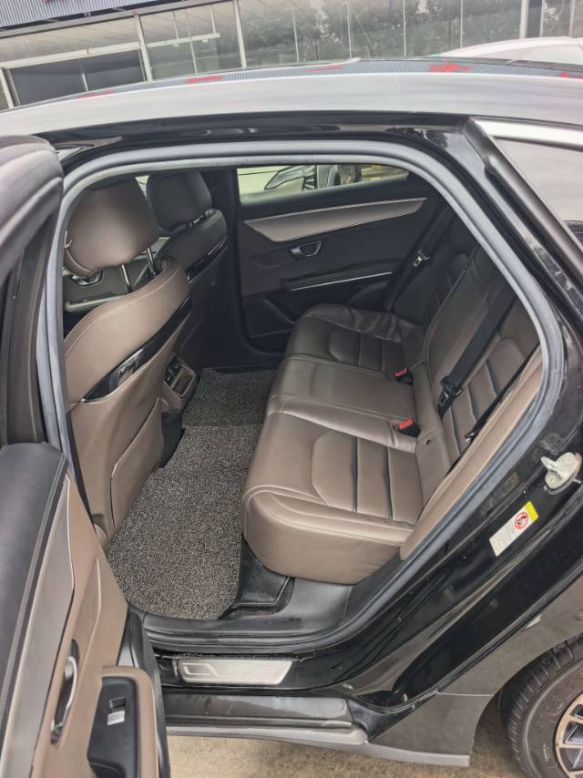BYD Han 2021 #5 BYD Han 2021 car image #5