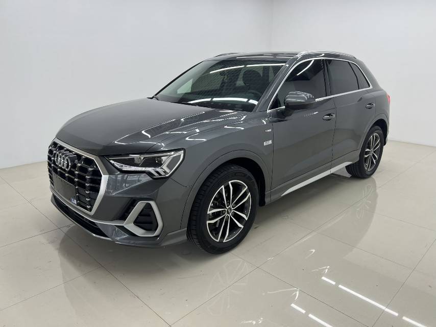 Audi Q3 2022 Audi Q3 2022 car image