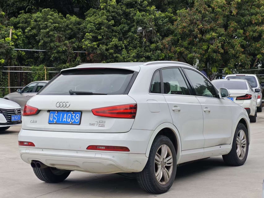 Audi Q3 2016 #4 Audi Q3 2016 car image #4