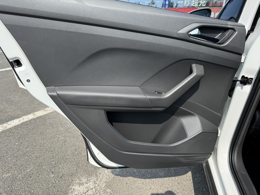 Volkswagen T-Cross 2022 #12 Volkswagen T-Cross 2022 car image #12