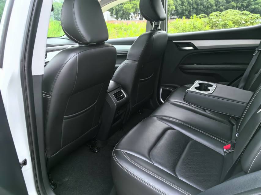 GEELY Vision X6 2020 #9 GEELY Vision X6 2020 car image #9