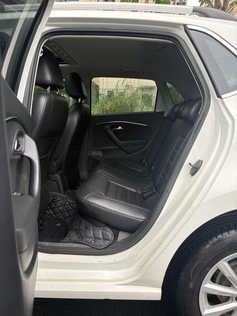 Volkswagen Polo 2016 #9 Volkswagen Polo 2016 car image #9