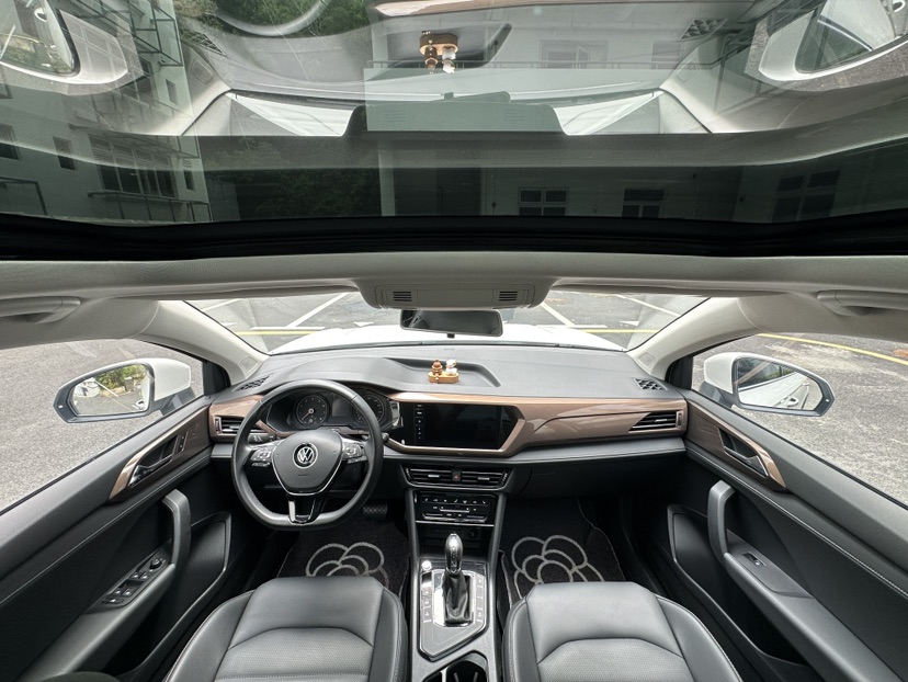 Volkswagen Tharu 2022 #10 Volkswagen Tharu 2022 car image #10