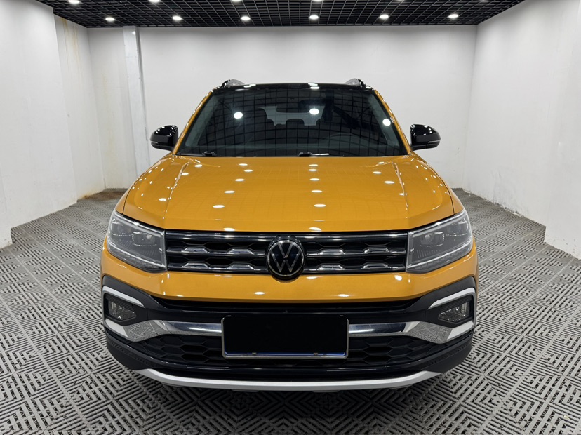 Volkswagen T-Cross 2023 #2 Volkswagen T-Cross 2023 car image #2