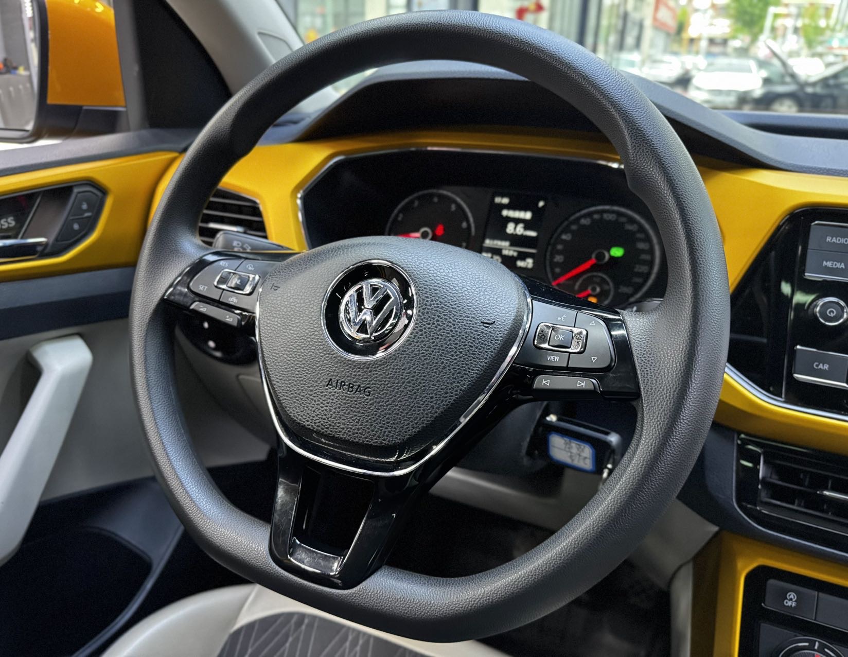 Volkswagen T-Cross 2020 car image #5