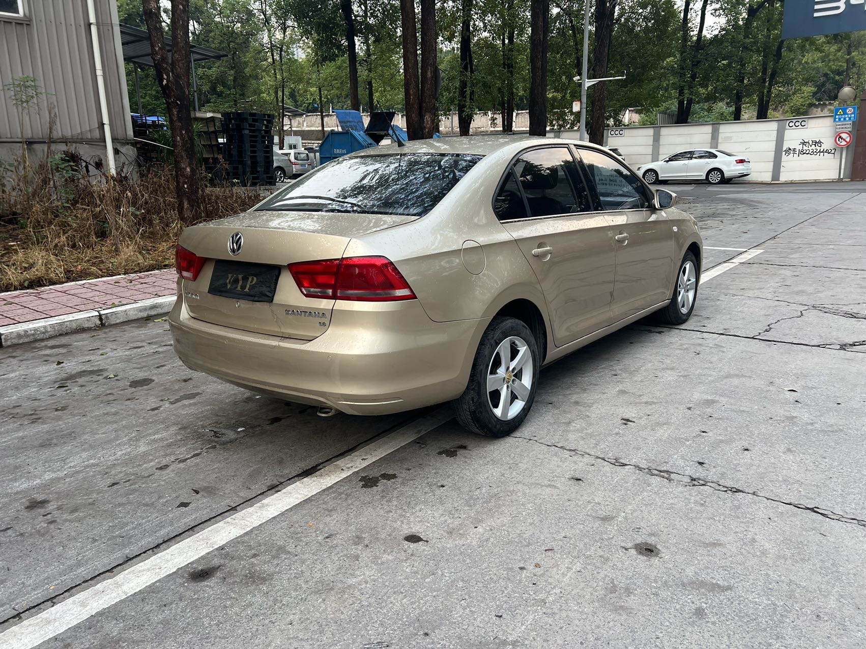 Volkswagen Santana 2015 car image #7