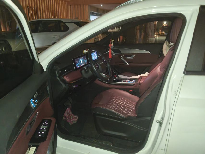 Jetour X70 PLUS 2024 car image #5