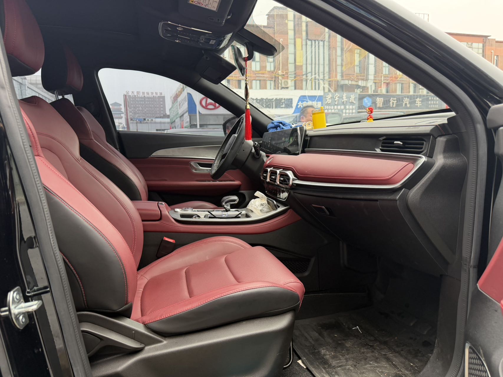 Jetour X70 PLUS 2023 car image #9