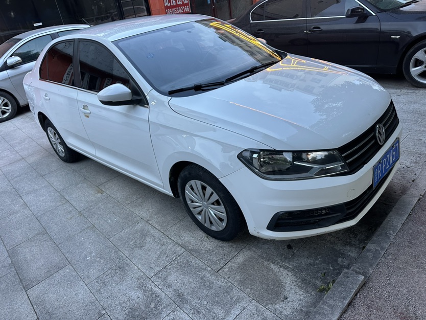 Volkswagen Santana 2017 car image #11