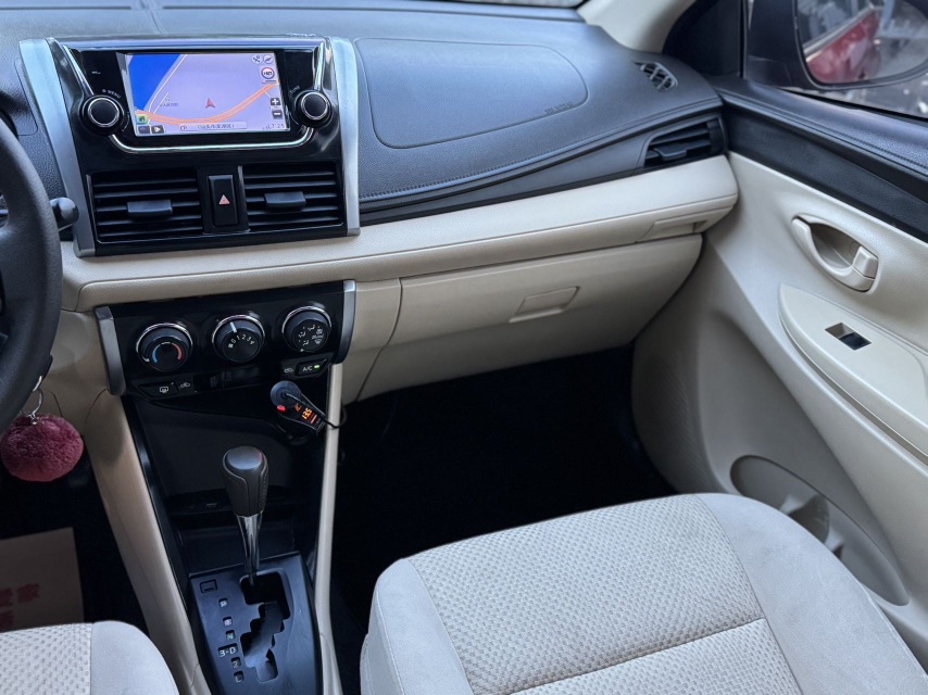 Toyota Vios 2015 immagine di auto #5