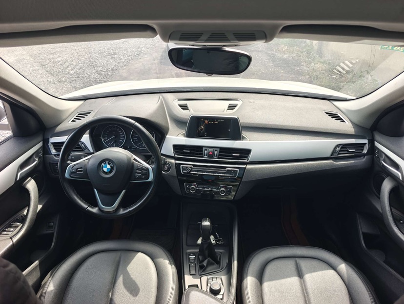 BMW X1 2017 #8 BMW X1 2017 car image #8
