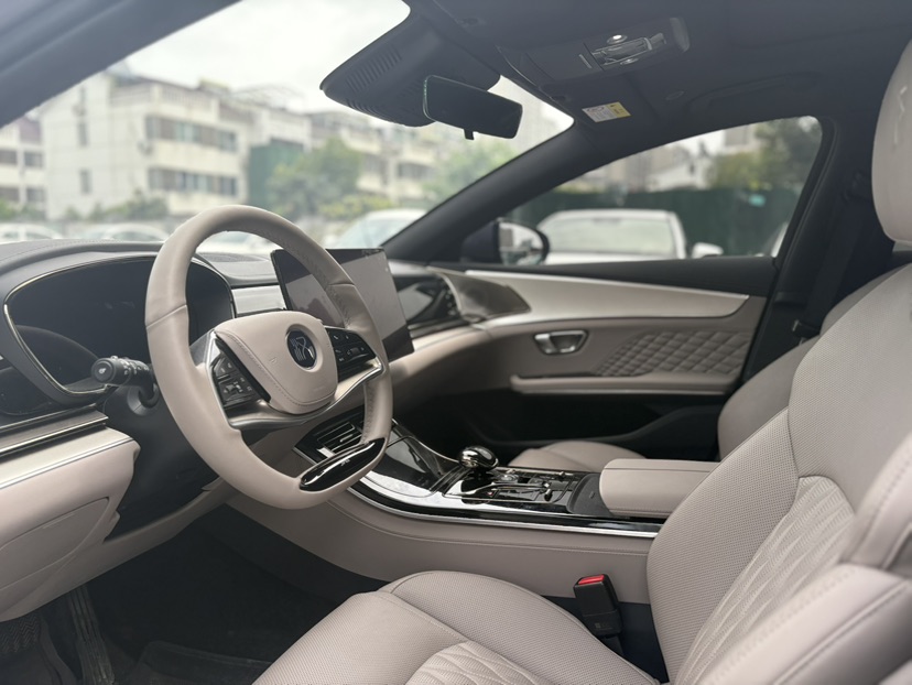 BYD Han 2024 car image #8