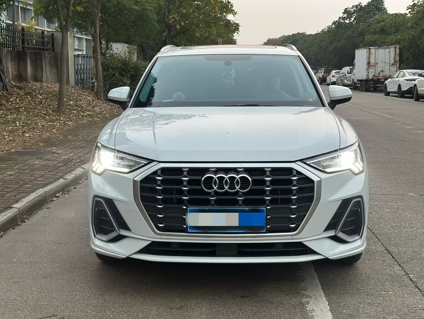 Audi Q3 2023 image de voiture #2