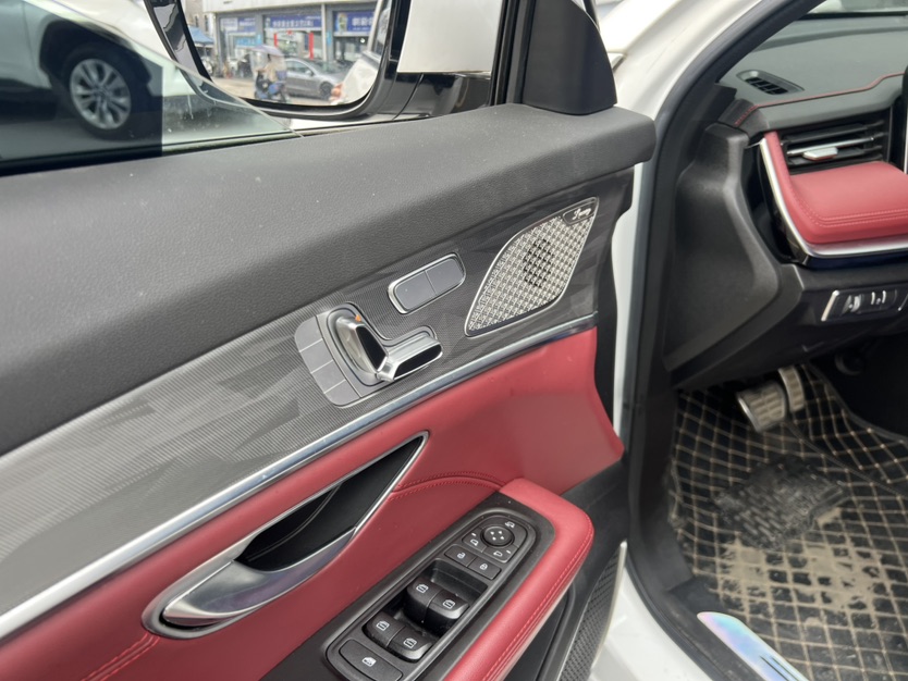 Jetour X70 PLUS 2023 car image #3