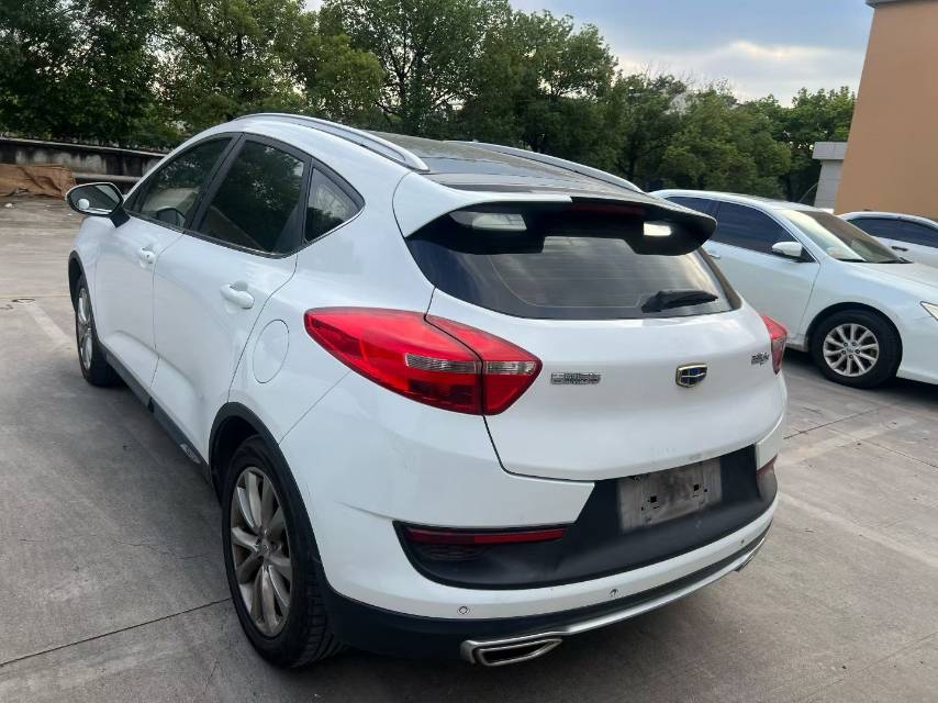 GEELY Emgrand GS 2017 #3 GEELY Emgrand GS 2017 car image #3
