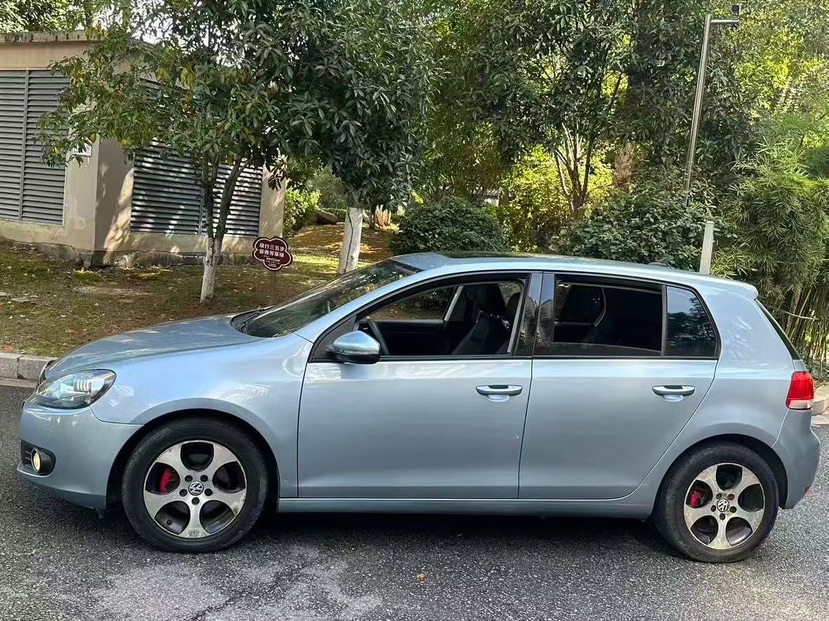 Volkswagen Golf 2010 #10 Volkswagen Golf 2010 car image #10
