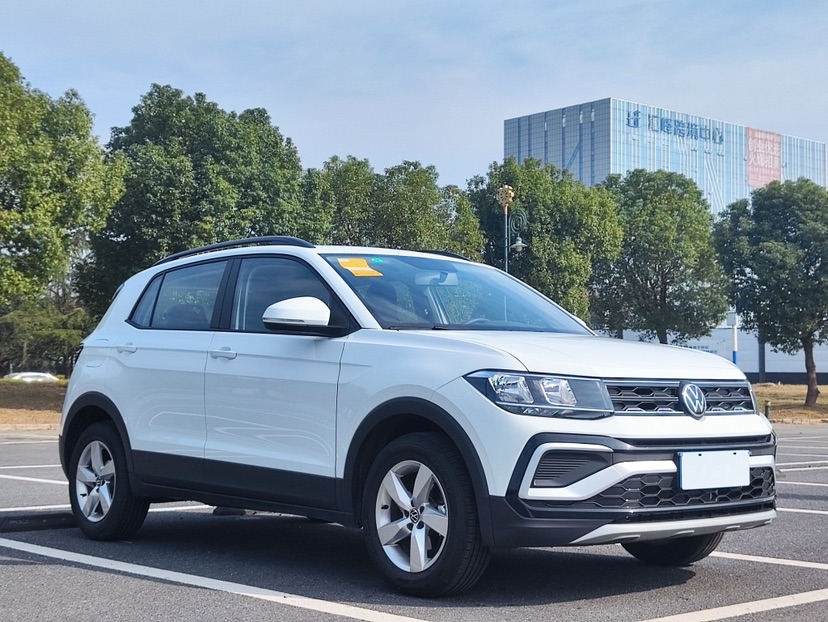 Volkswagen T-Cross 2023 #3 Volkswagen T-Cross 2023 car image #3