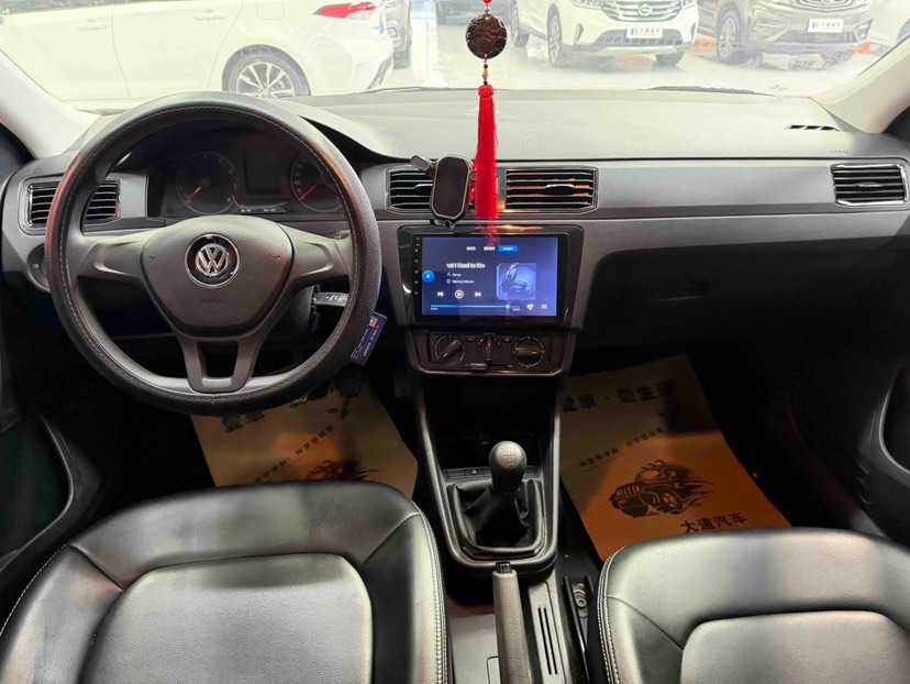 Volkswagen Santana 2022 car image #7