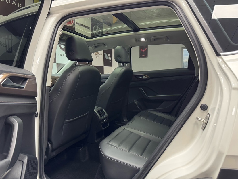 Volkswagen Tharu 2022 car image #8