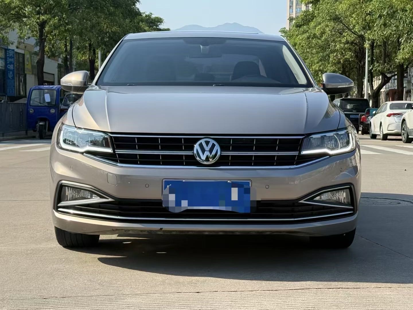 Volkswagen Bora 2019 car image #2