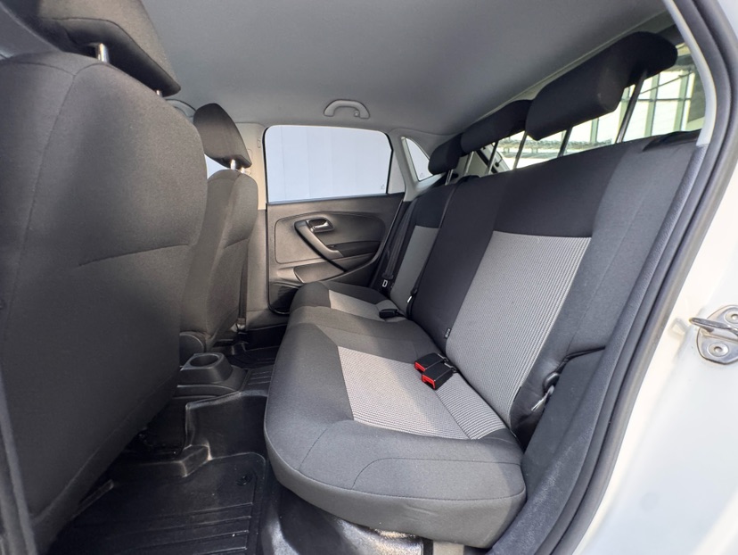 Volkswagen Polo 2017 car image #7