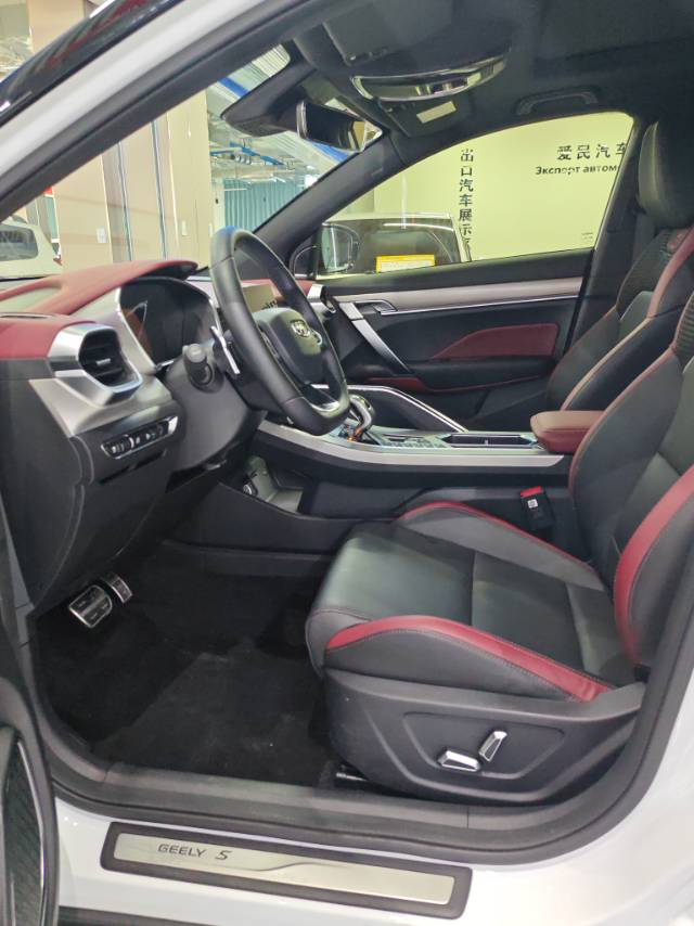 GEELY Coolray 2020 #4 GEELY Coolray 2020 car image #4