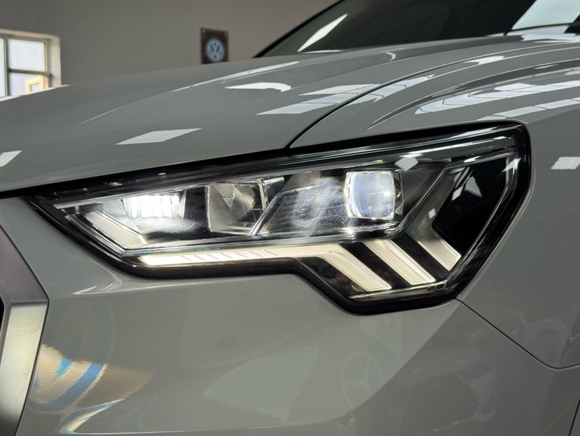 Audi Q3 2022 immagine di auto #21