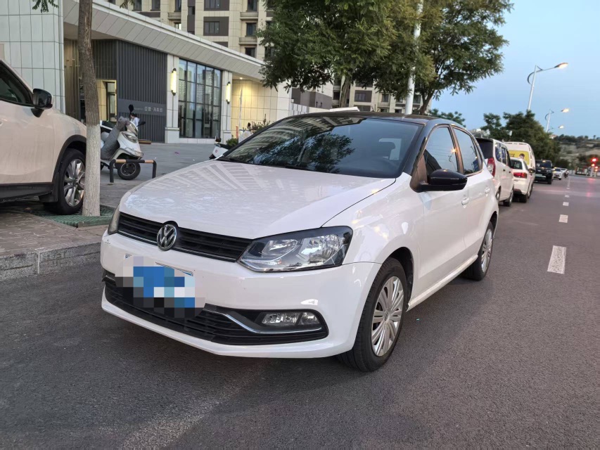 Volkswagen Polo 2018 car image 