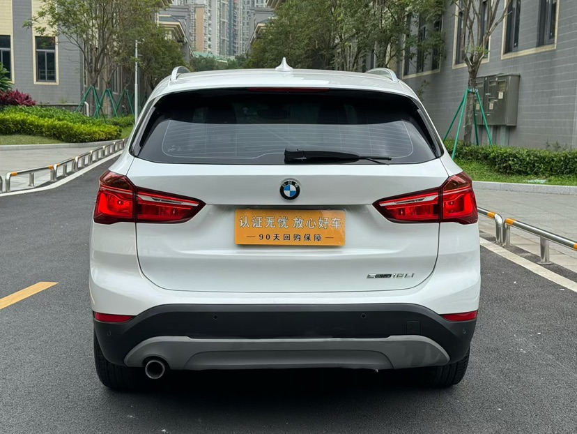 BMW X1 2018 #4 BMW X1 2018 car image #4