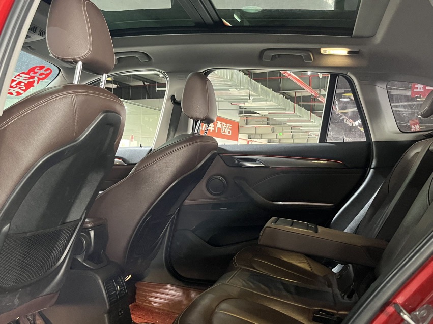 BMW X1 2019 #2 BMW X1 2019 car image #2