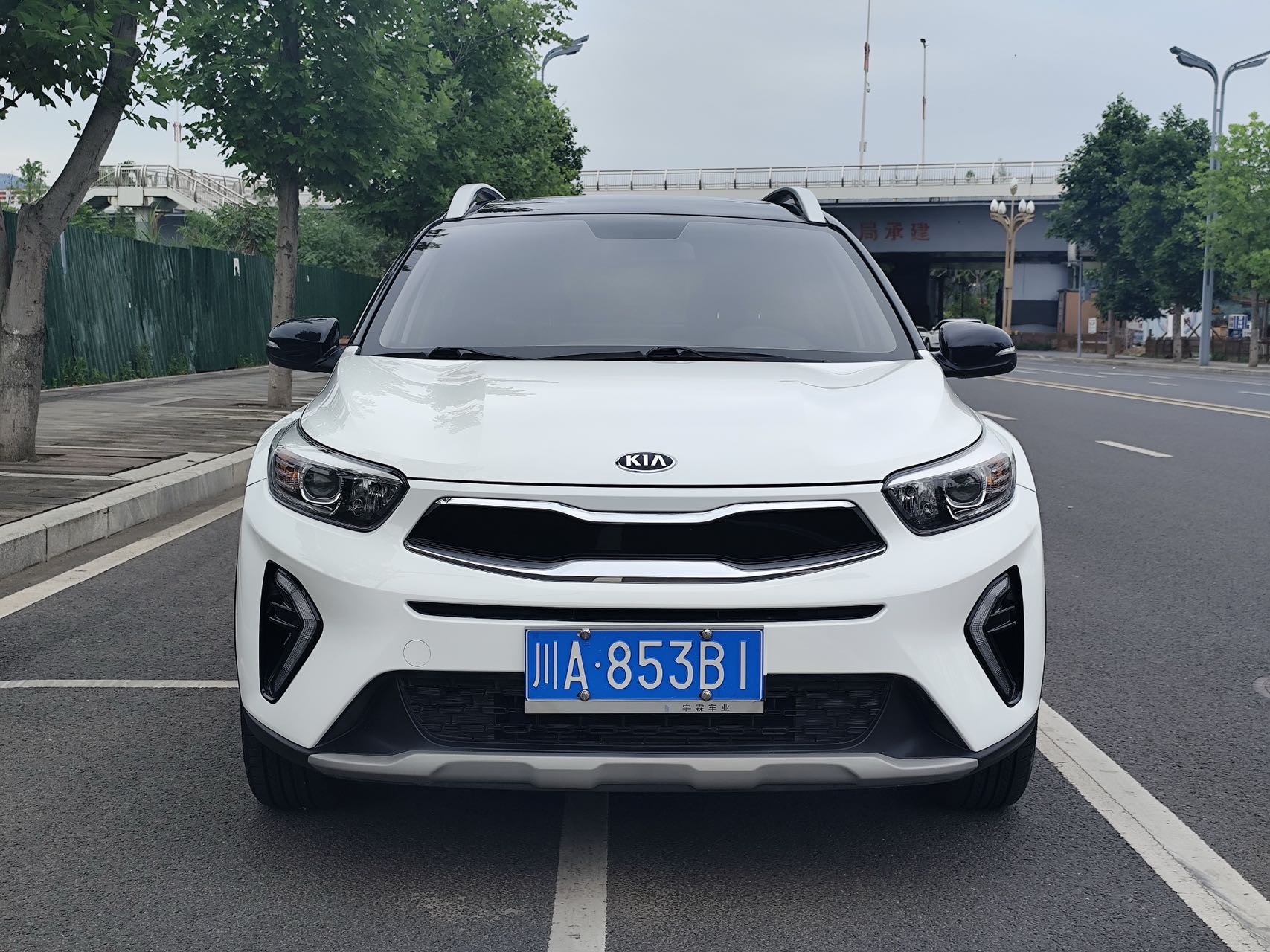Kia KX1 2020 car image #2