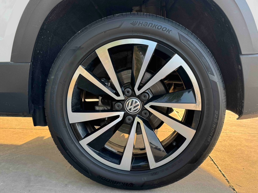 Volkswagen Tharu 2019 #9 Volkswagen Tharu 2019 car image #9