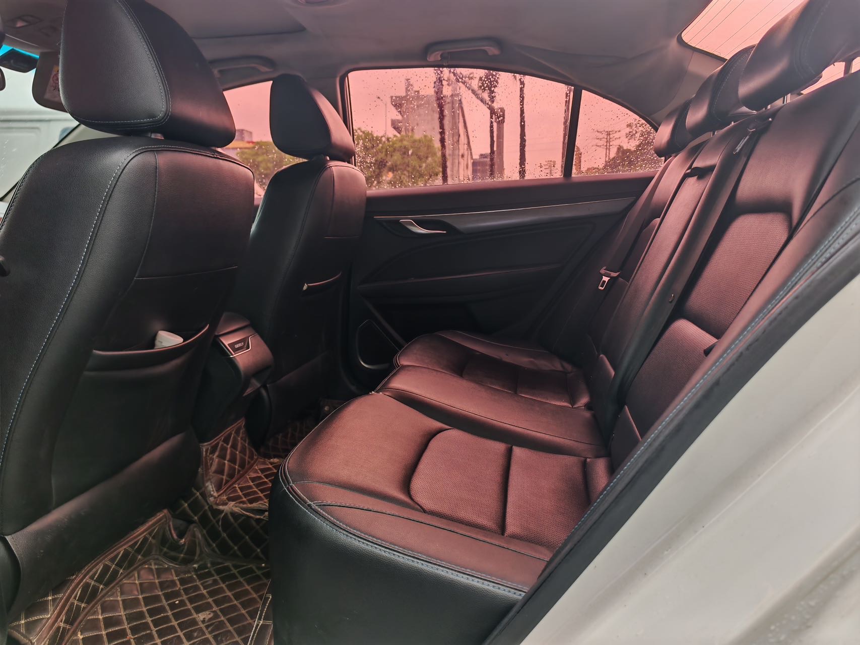 GEELY Emgrand New Energy 2018 car image #5