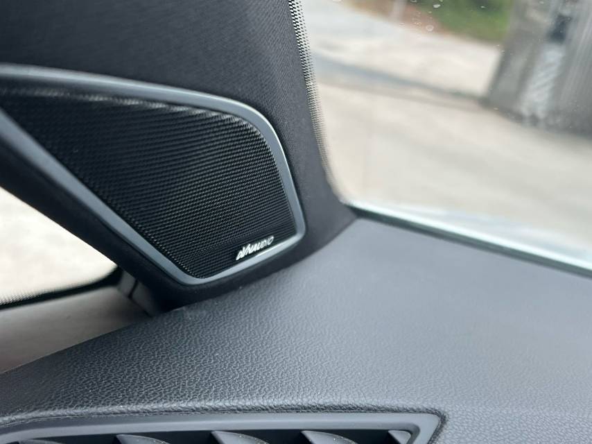 Volkswagen Golf 2016 car image #6