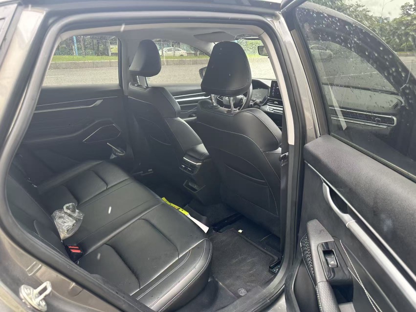 GEELY Emgrand 2022 #6 GEELY Emgrand 2022 car image #6