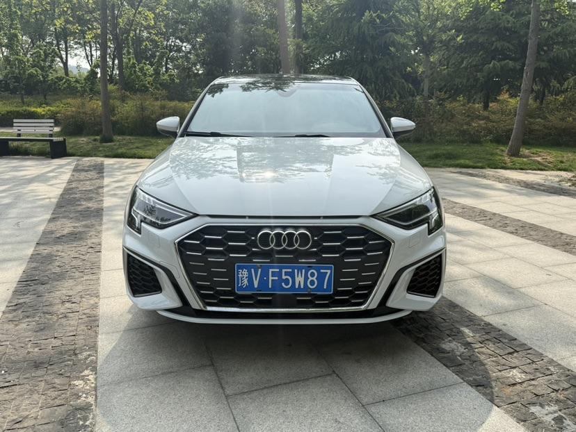 Audi A3 2024 car image #2