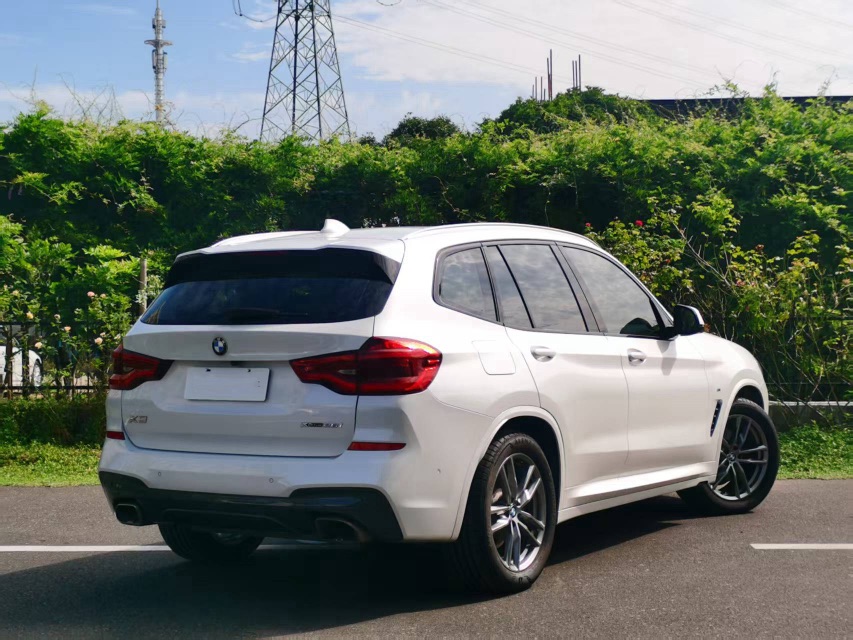 BMW X3 2019 #2 BMW X3 2019 car image #2