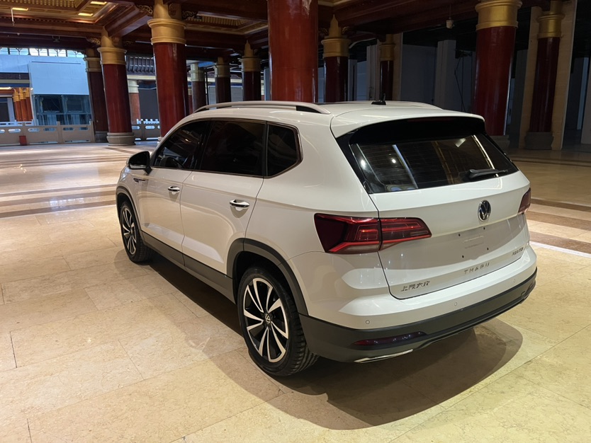 Volkswagen Tharu 2023 car image #6