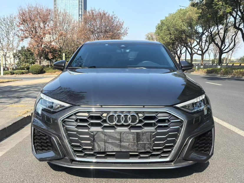 Audi A3 2024 immagine di auto #3