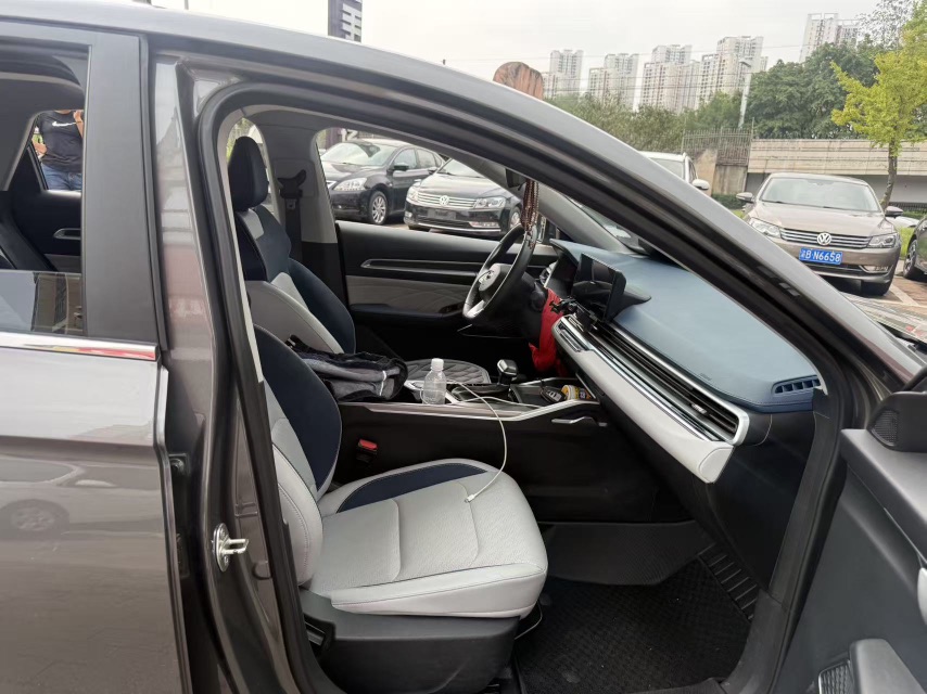 GEELY Emgrand 2023 #10 GEELY Emgrand 2023 car image #10