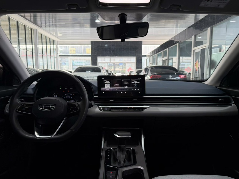 GEELY Emgrand 2022 car image #8