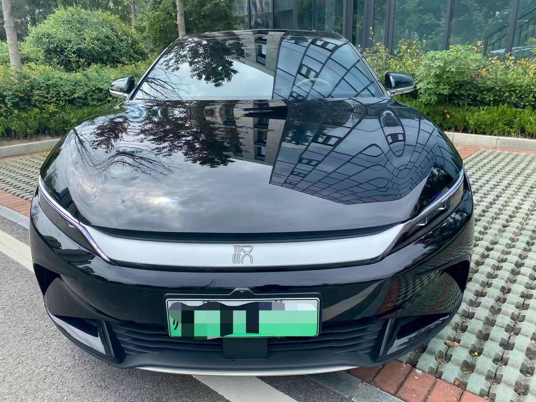 BYD Han 2025 car image 