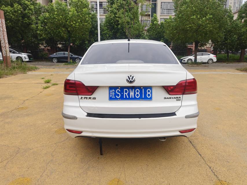 Volkswagen Santana 2018 car image #8